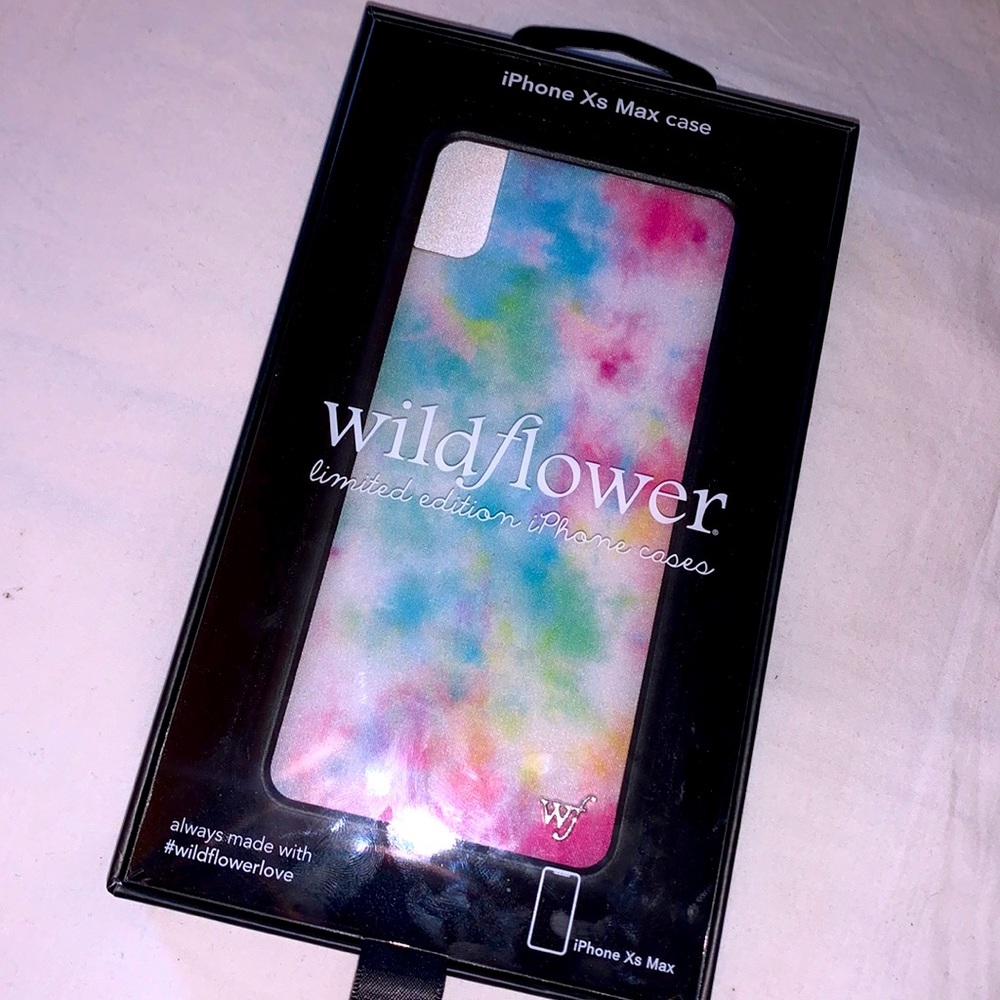 iPhone Xs Max Wildflower case from Urban Outfitters